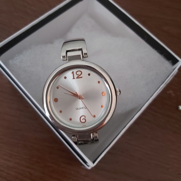 Bangle Watch - Picture 2 of 5